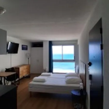 Moderne Avec Piscine, Vue Panoramique - Fr-1-239-1143 Διαμέρισμα