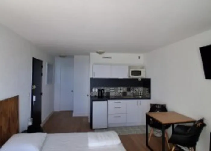 アパート Moderne Avec Piscine, Vue Panoramique - Fr-1-239-1143 ビアリッツ